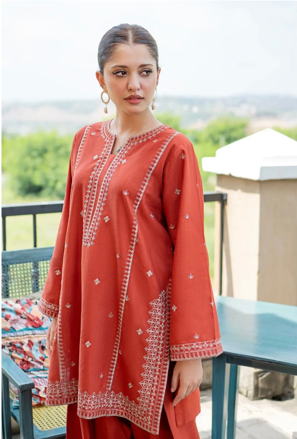 Mehreen 2pc