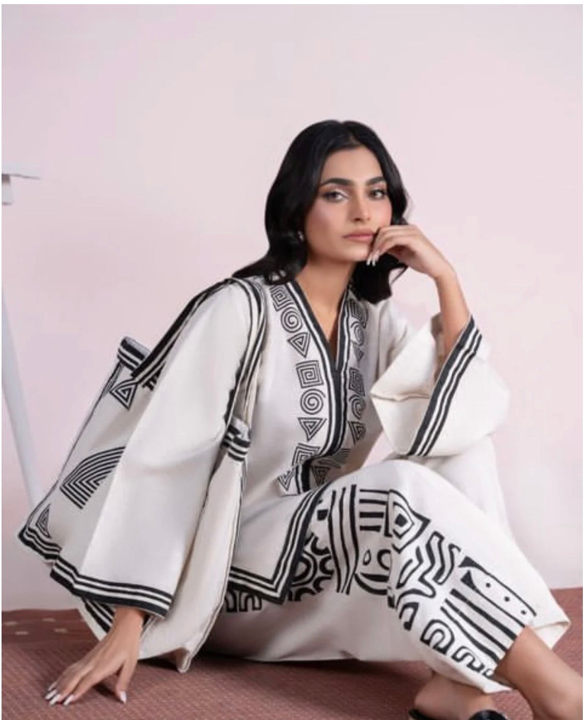 ARCANE THREADS-WITH PRINTED BAG