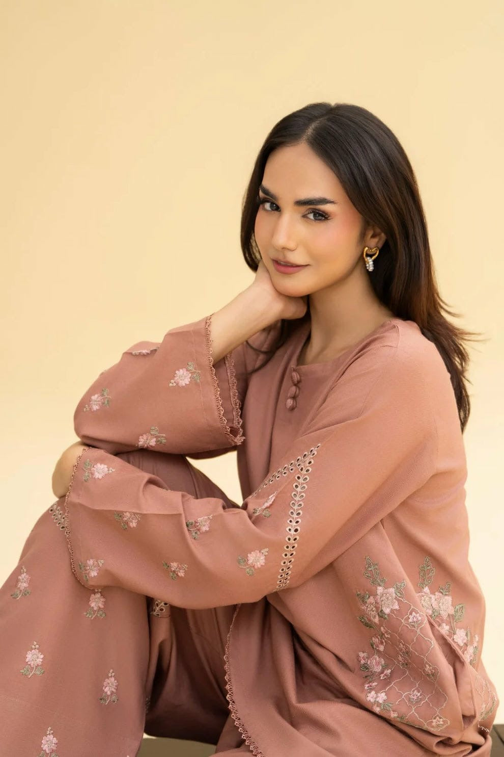 Charam 2pc